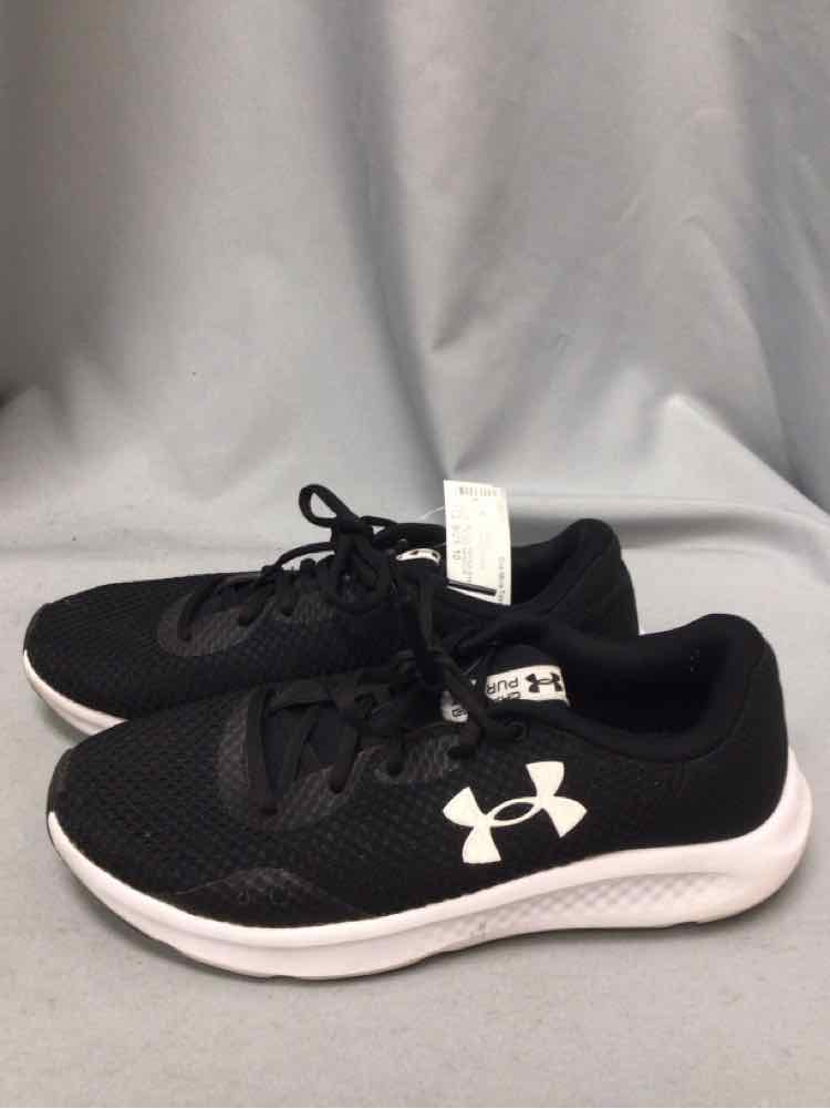 UNDER ARMOUR SIZE 10 Ladies SHOES