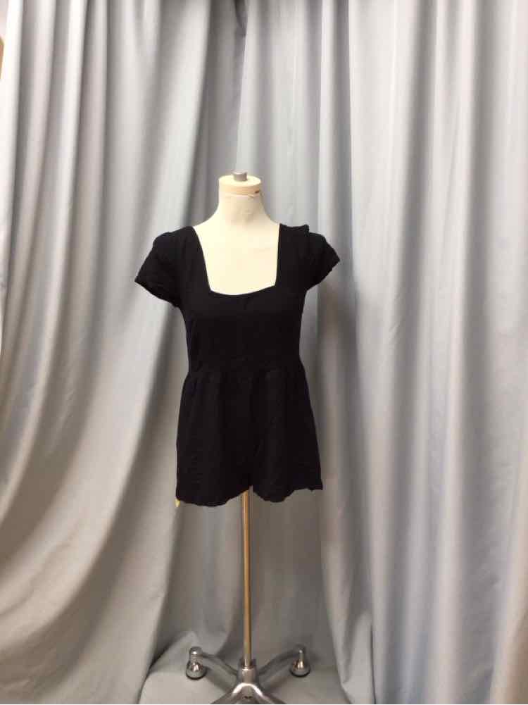 TOBI SIZE SMALL Ladies DRESS