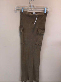 AKIRA SIZE MEDIUM Ladies SKIRT