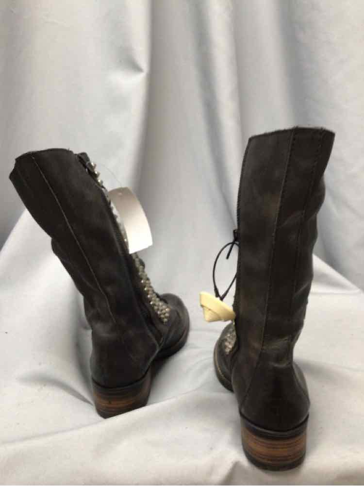 STEVE MADDEN SIZE 9 Ladies SHOES