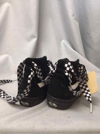 VANS SIZE 8 1/2 Ladies SHOES