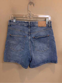ZARA SIZE 8 Ladies SHORTS