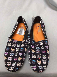 BOBS SIZE 10 Ladies SHOES