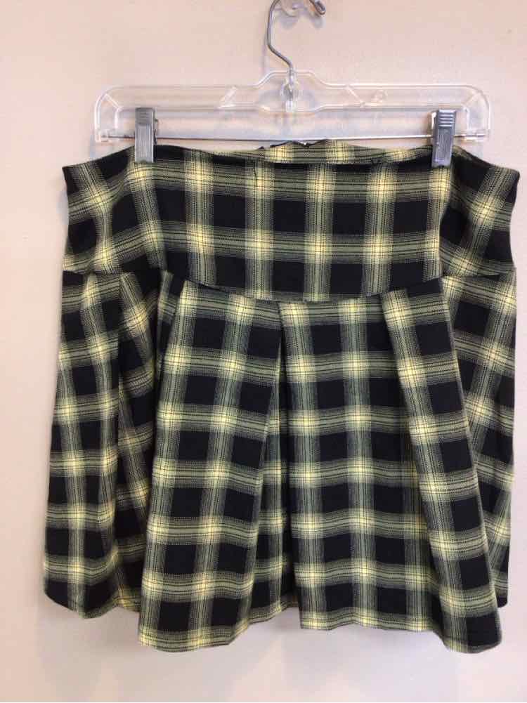 HOT TOPIC SIZE X LARGE Ladies SKIRT
