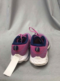 MIZUNO SIZE 9 Ladies SHOES