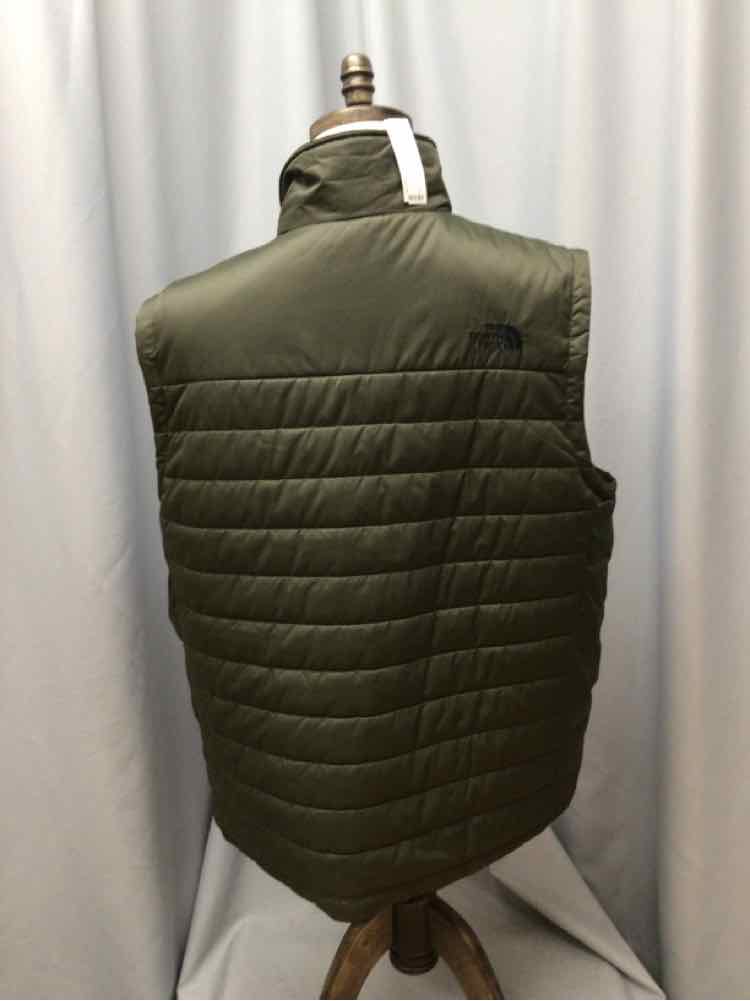 SIZE X LARGE NORTH FACE Men's COATS