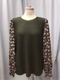 BETSEYS BOUTIQUE SHOP SIZE LARGE Ladies TOP