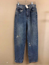 BDG SIZE 27 Ladies JEANS