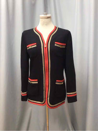 ST. JOHN SIZE 6 Ladies TOP