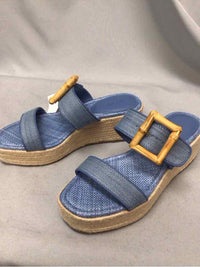 J MCLAUGHLIN SIZE 7 1/2 Ladies SHOES