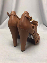 BCBG SIZE 8 1/2 Ladies SHOES