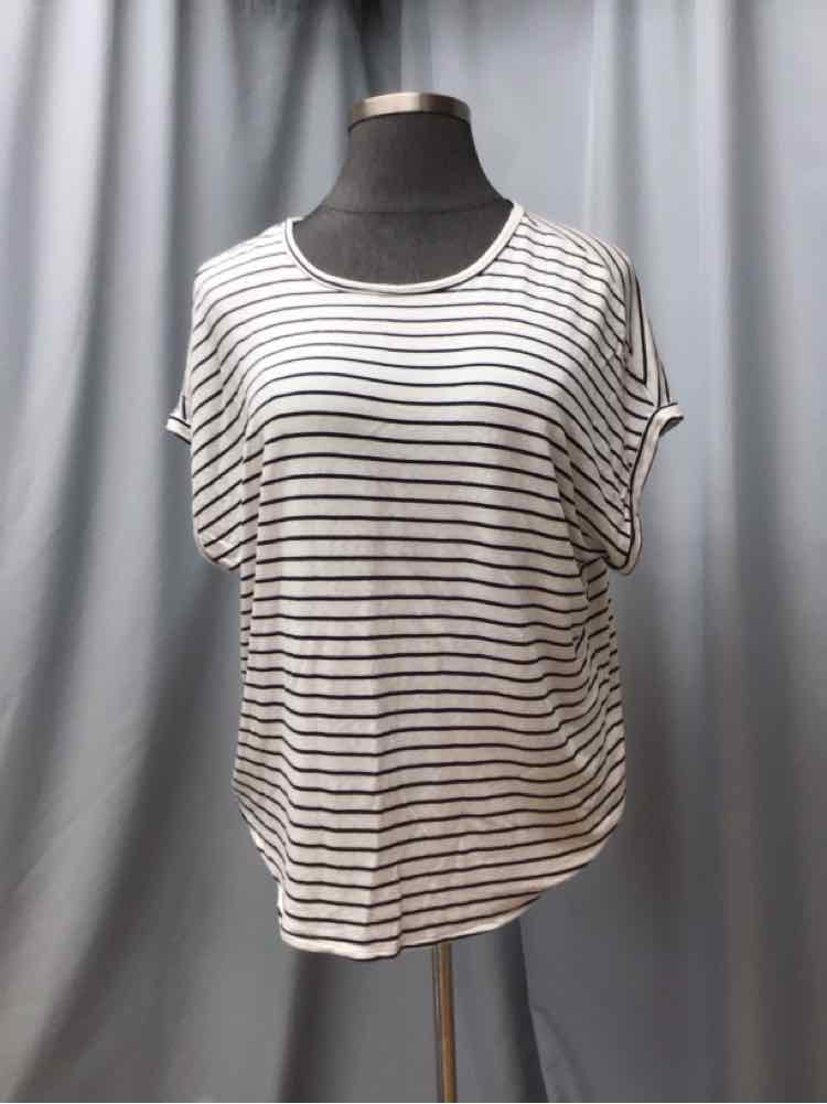 BUFFALO SIZE X LARGE Ladies TOP