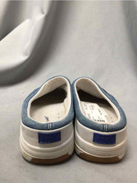 KEDS SIZE 7 1/2 Ladies SHOES