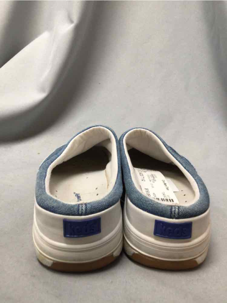 KEDS SIZE 7 1/2 Ladies SHOES