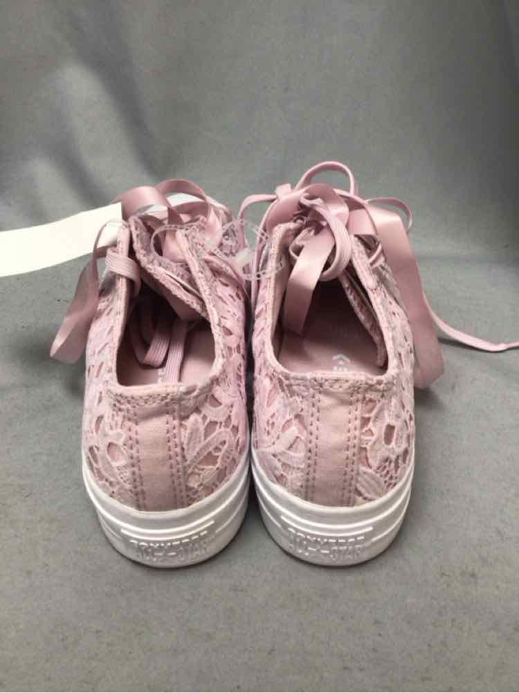 CONVERSE SIZE 10 Ladies SHOES