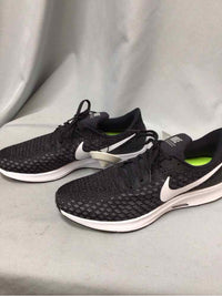 SIZE 11 1/2 NIKE Men's SHOES