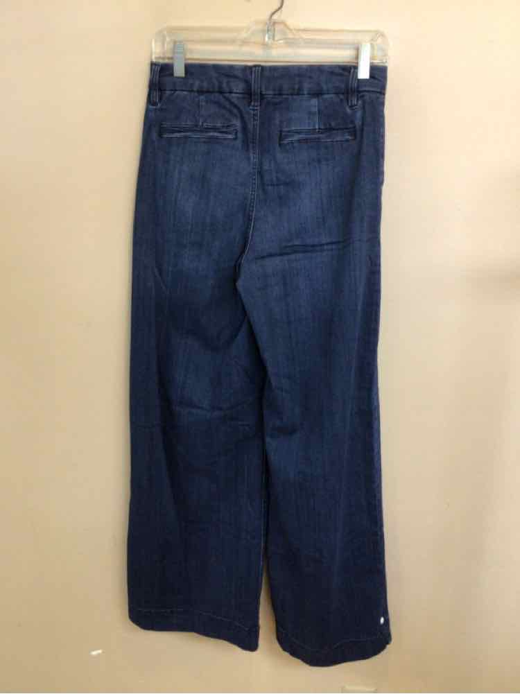 BCBG SIZE 29 Ladies JEANS