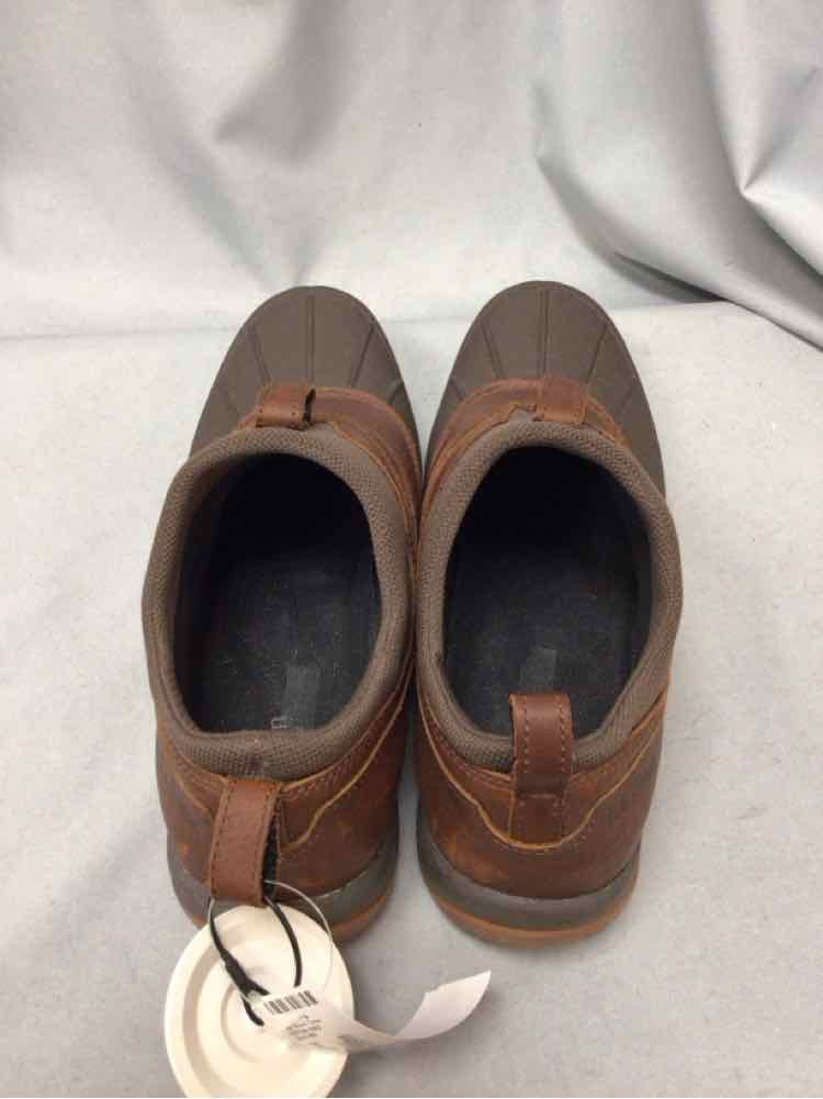SIZE 10 1/2 LANDS END Men's SHOES