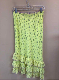 URBAN OUTFITTERS SIZE MEDIUM Ladies SKIRT