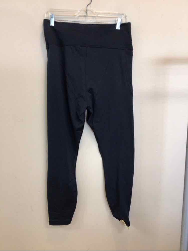 UNDER ARMOUR SIZE 1 X Ladies EXERCISE