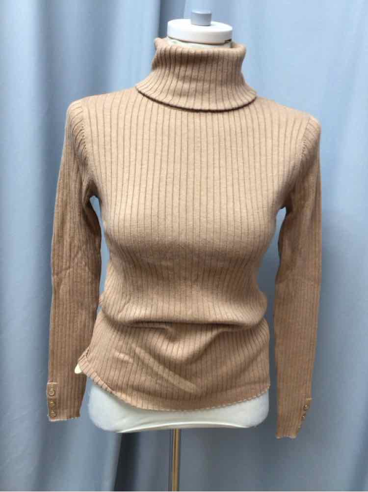 J MCLAUGHLIN SIZE SMALL Ladies TOP