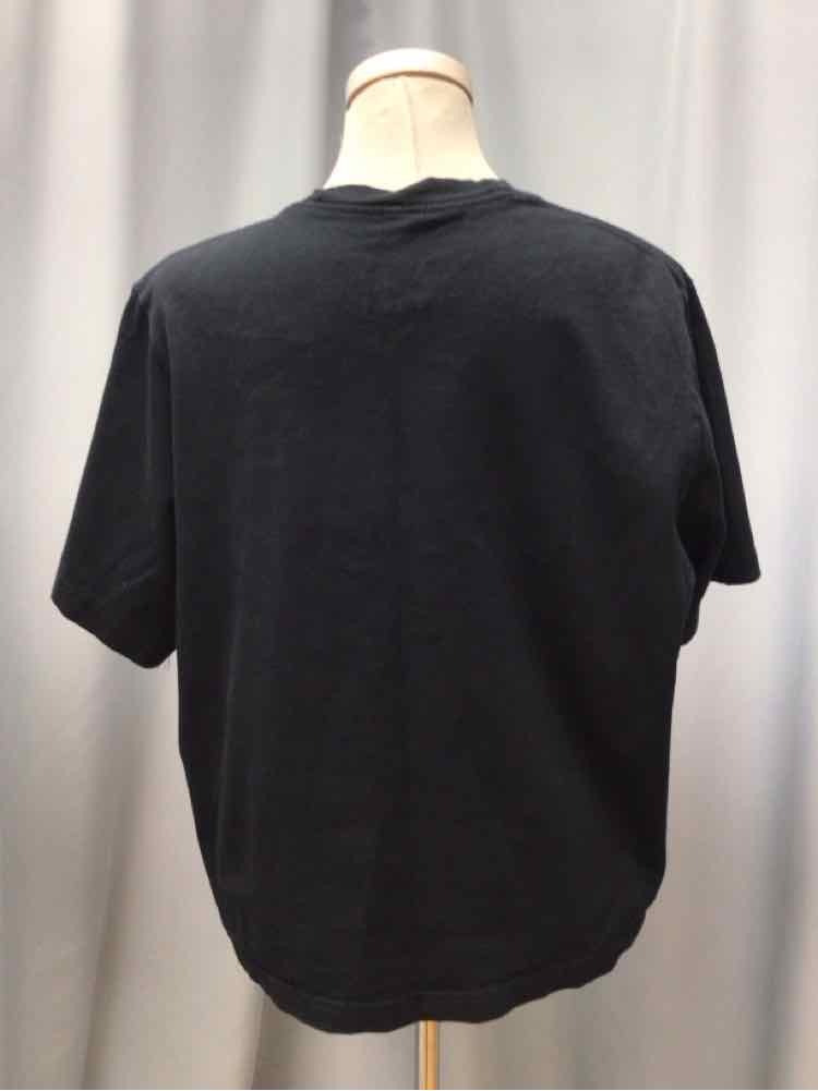 NIKE SIZE LARGE Ladies EXERCISE