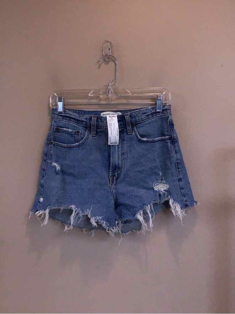 ABERCROMBIE & FITCH SIZE 2 Ladies SHORTS