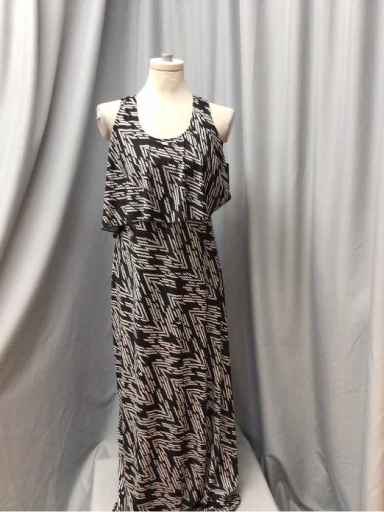 CARTISE SIZE 6 Ladies DRESS