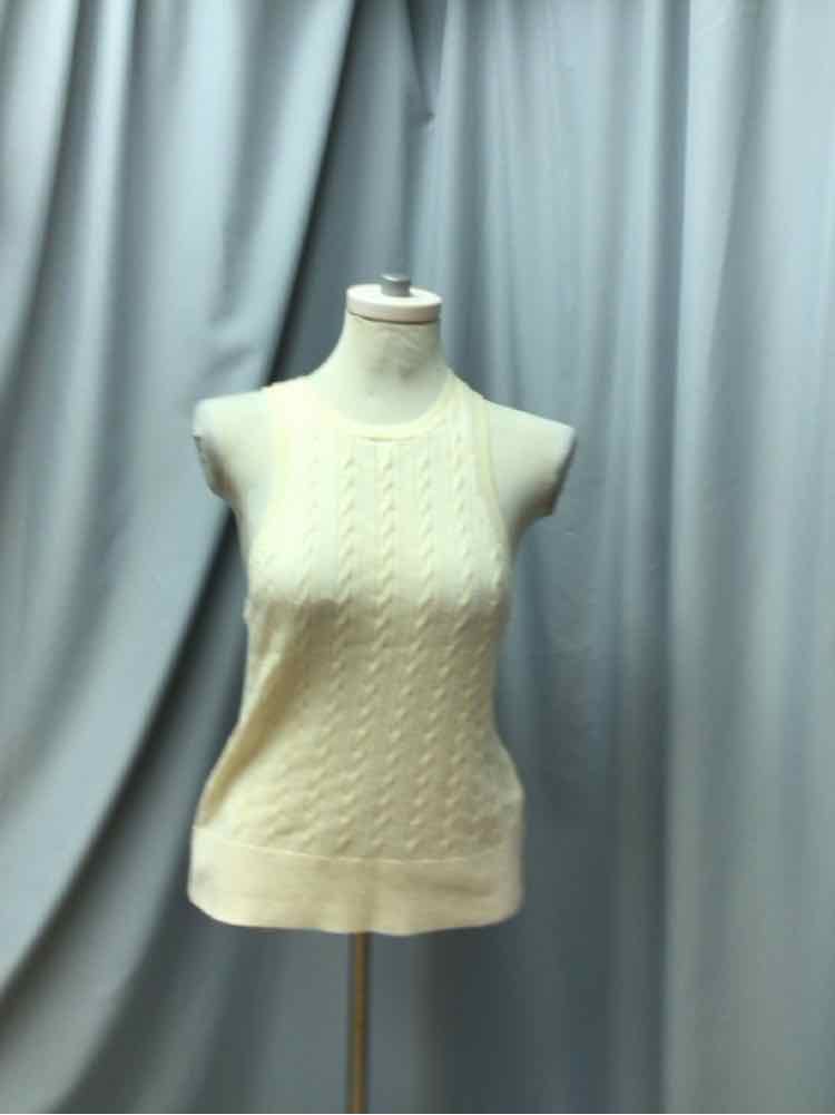 BANANA REPUBLIC SIZE LARGE Ladies TOP