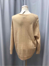 BANANA REPUBLIC SIZE SMALL Ladies TOP