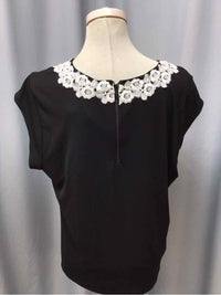 KARL LAGERFELD SIZE X LARGE Ladies TOP