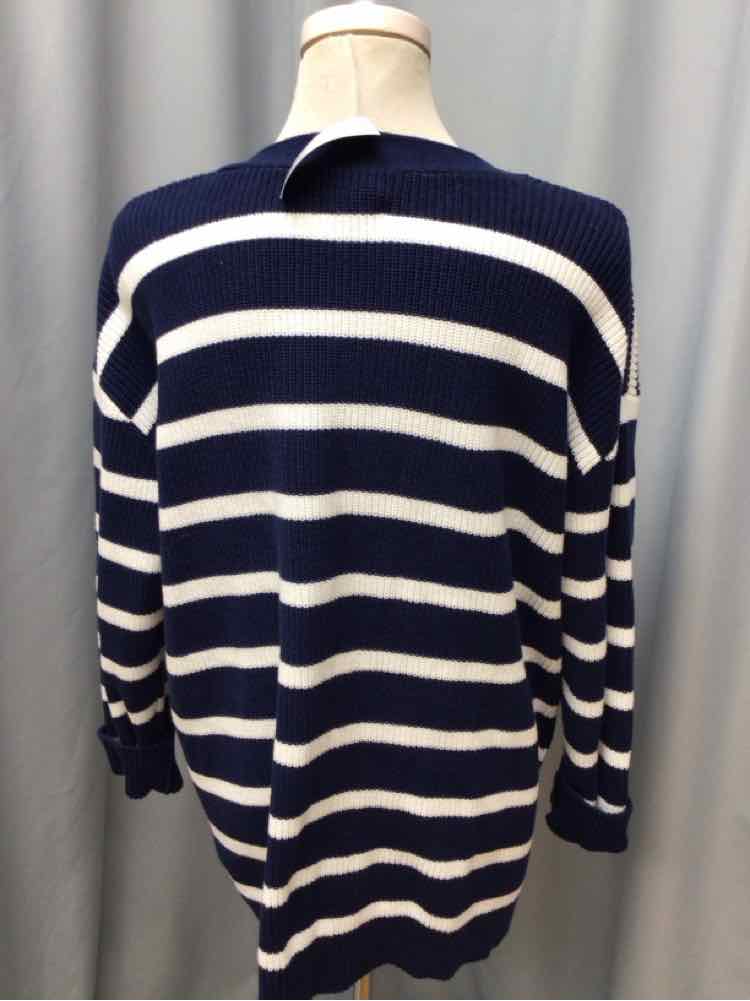LANDS END SIZE LARGE Ladies TOP