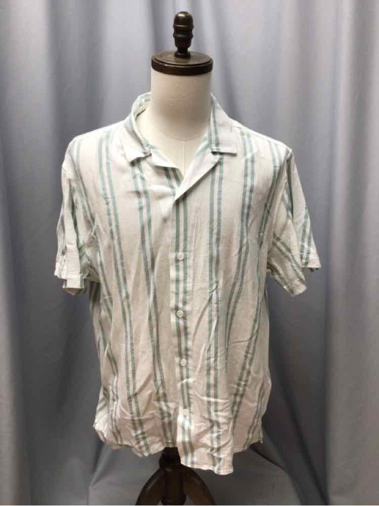 SIZE X LARGE BANANA REPUBLIC Men's SHIRTS