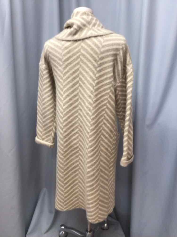 A NEW DAY SIZE XSMALL Ladies TOP