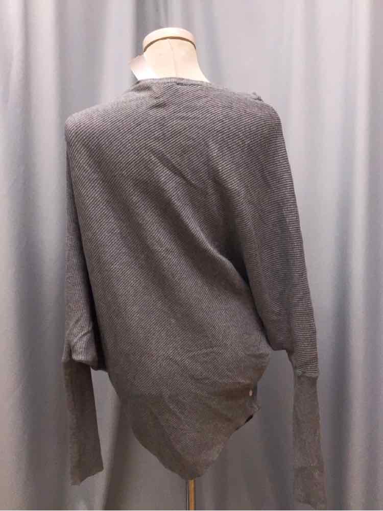 VICI SIZE MEDIUM Ladies TOP