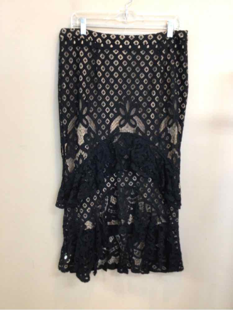 CURRENT AIR SIZE LARGE Ladies SKIRT