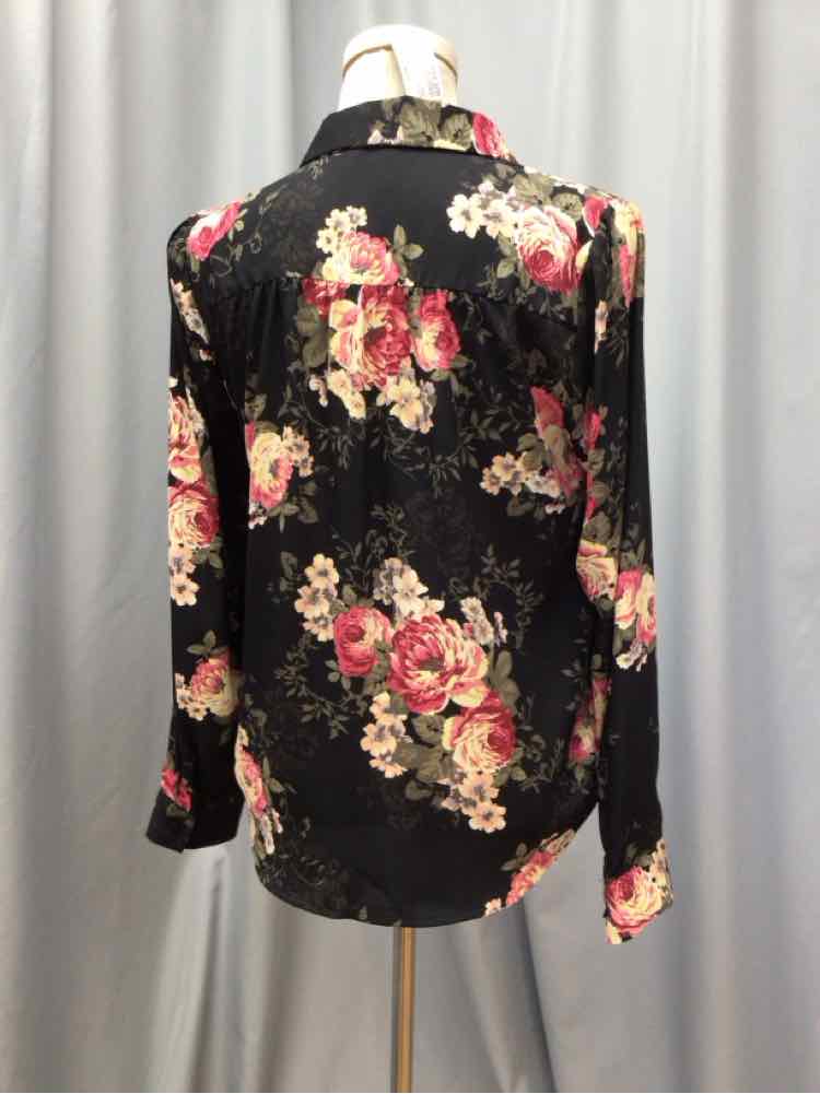 LAUREN CONRAD SIZE SMALL Ladies BLOUSE