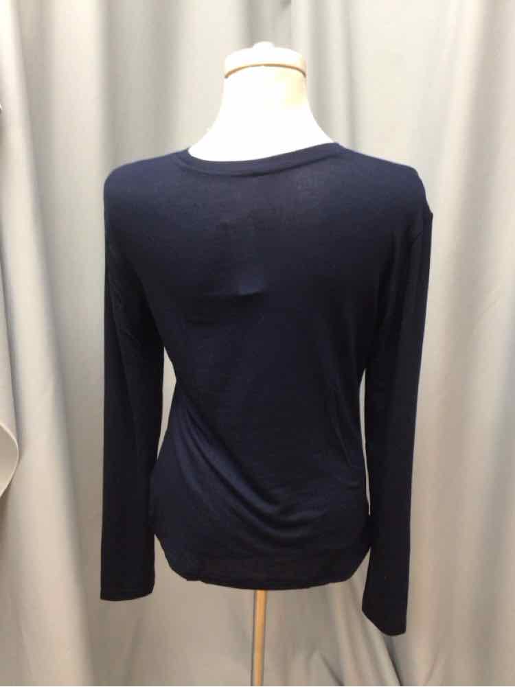 UNIQLO SIZE MEDIUM Ladies TOP