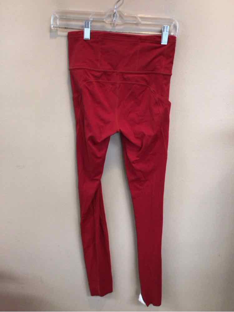 LULULEMON SIZE 4 Ladies EXERCISE