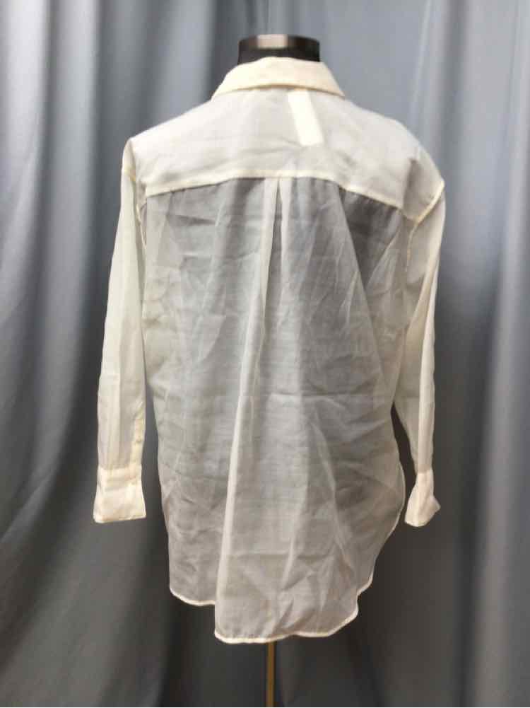 OLD NAVY SIZE 2 X Ladies BLOUSE
