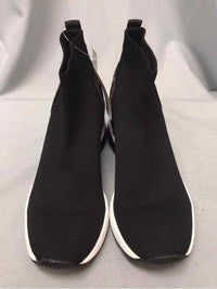 MICHAEL KORS SIZE 6 Ladies SHOES