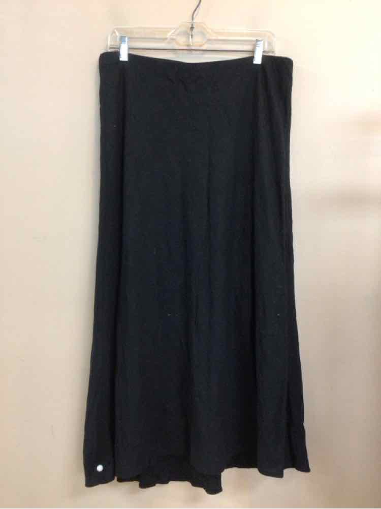ABERCROMBIE & FITCH SIZE LARGE Ladies SKIRT