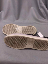 BOBS SIZE 8 1/2 Ladies SHOES