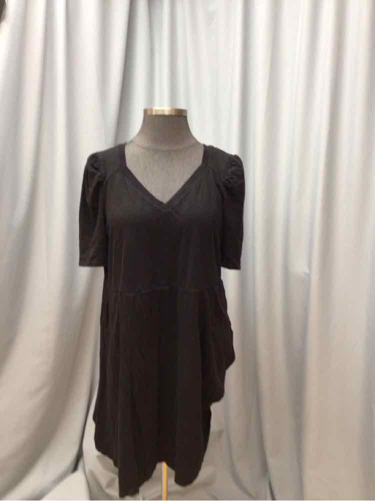 TORRID SIZE 3 X Ladies DRESS