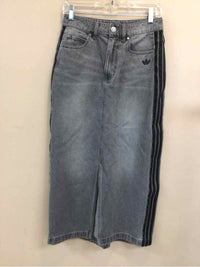 ADIDAS SIZE 2 Ladies SKIRT