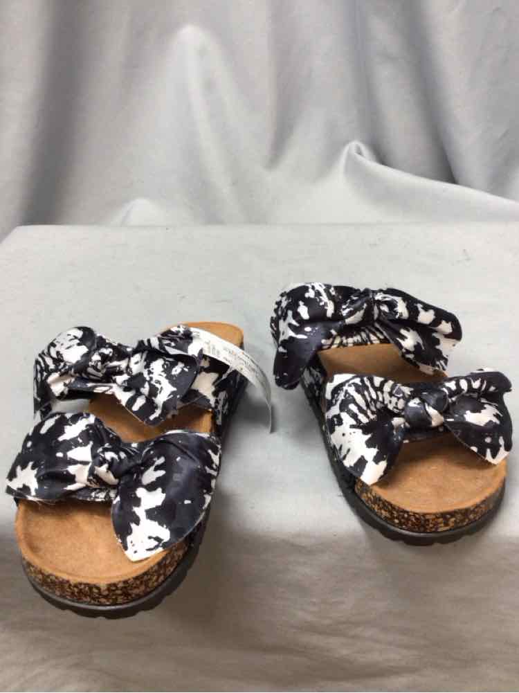 COCO + CARMEN SIZE 7 Ladies SHOES
