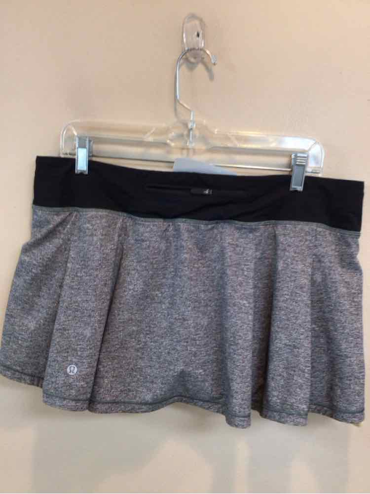 LULULEMON SIZE 12 Ladies EXERCISE