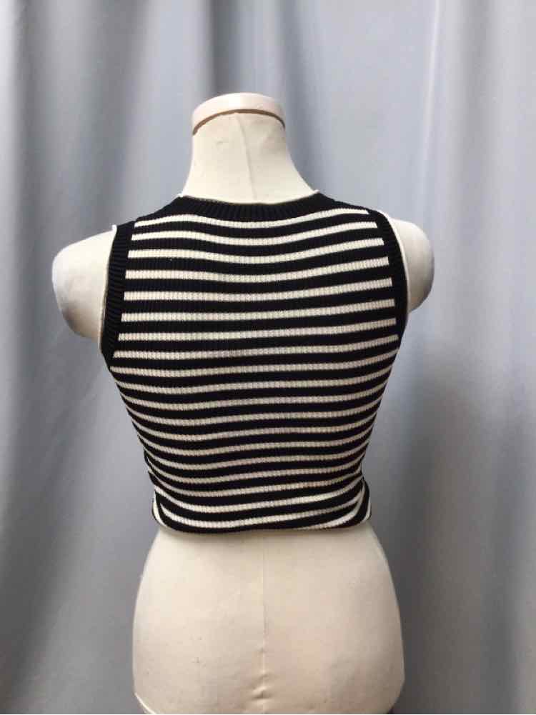SIZE SMALL Ladies TOP