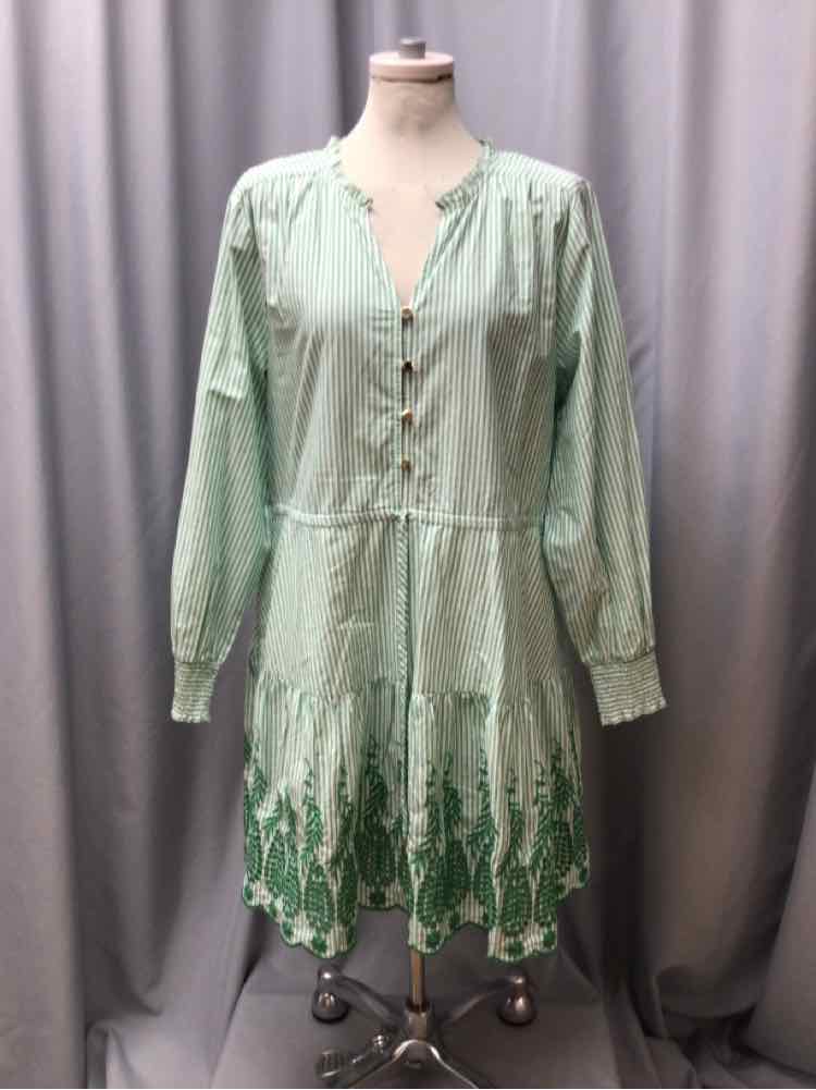LANDS END SIZE LARGE Ladies DRESS