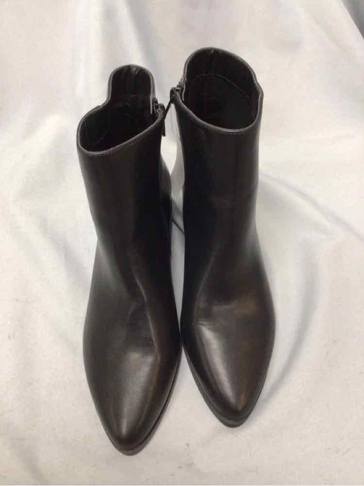 MIX NO 6 SIZE 9 1/2 Ladies SHOES